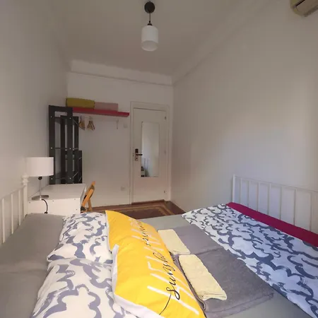 Hostel Mini In *