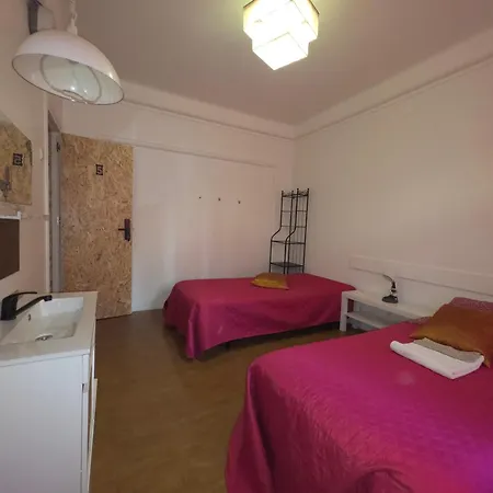 Mini In Hostal Lisboa