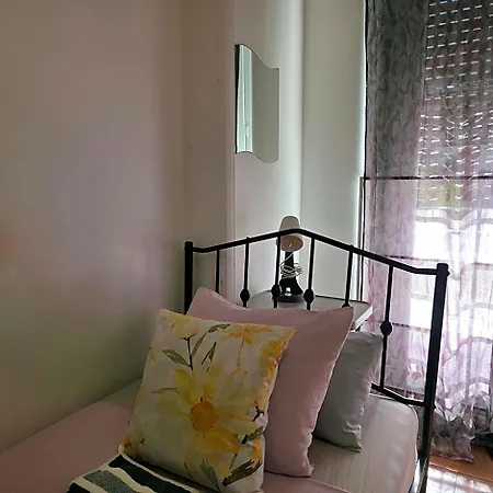 Hostel Mini In Lisboa