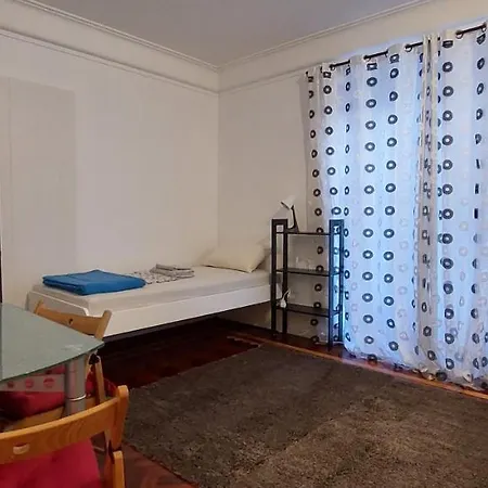Hostel Mini In *