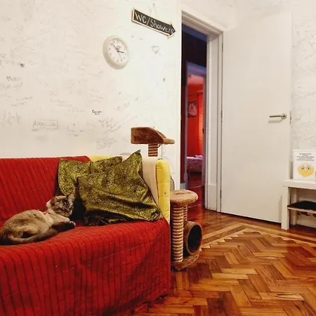 Hostel Mini In *